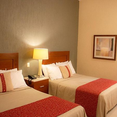 Hotel Fenix Los Mochis Bagian luar foto